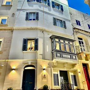Nautilus Boutique Townhouse Πανδοχείο Σλιέμα